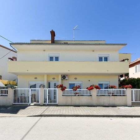 Apartments Kolt - 15M From Sea Kali Zewnętrze zdjęcie