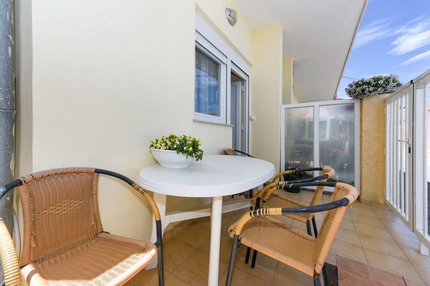 Apartments Kolt - 15M From Sea Kali Zewnętrze zdjęcie