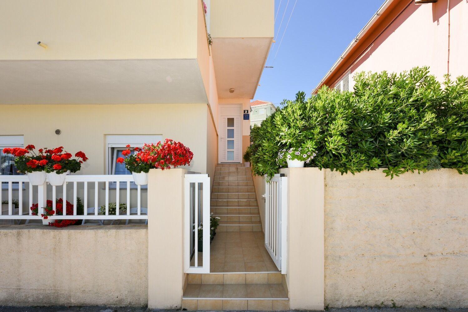Apartments Kolt - 15M From Sea Kali Zewnętrze zdjęcie